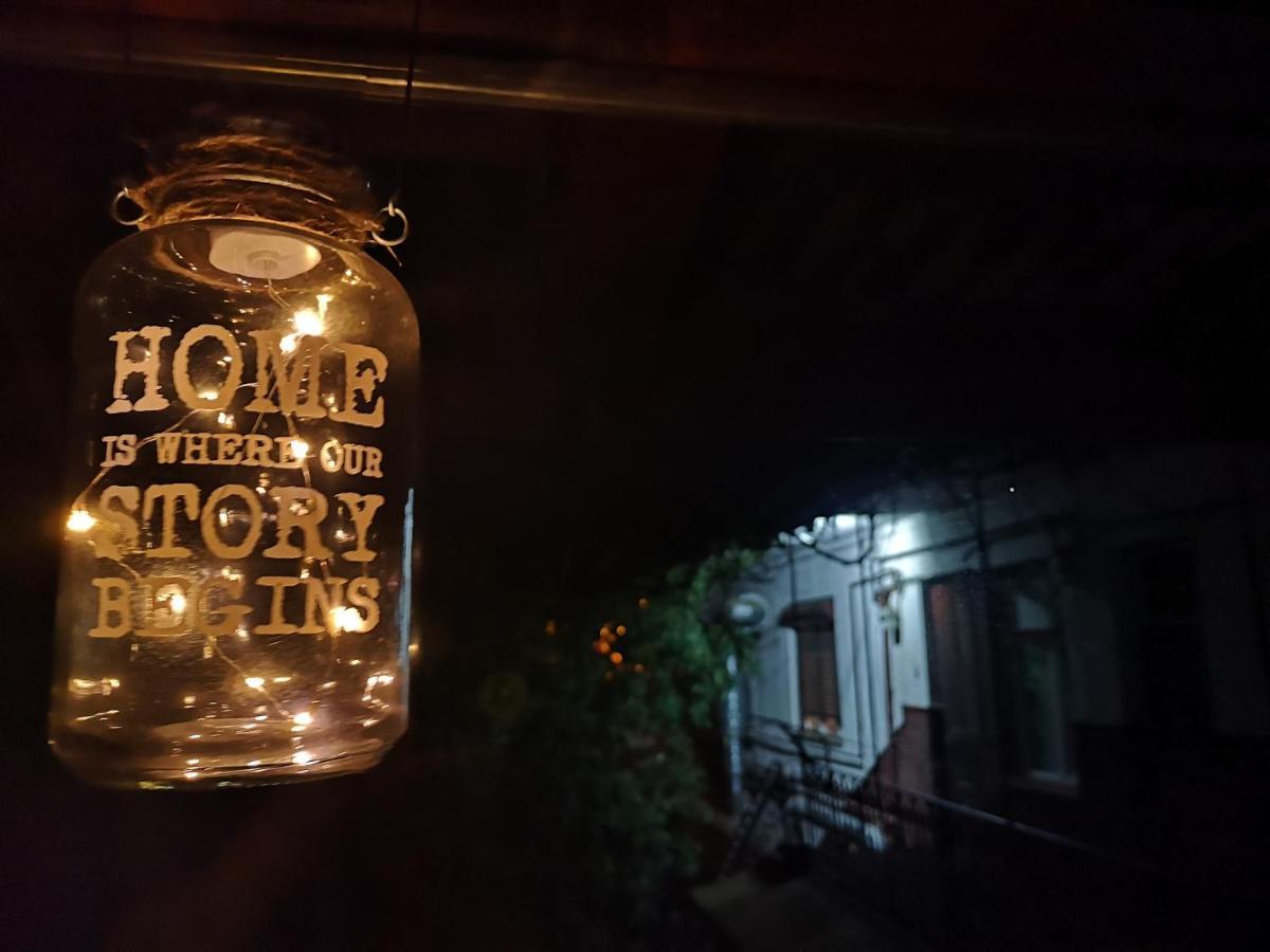 דירות בראשוב Old Town Boutique מראה חיצוני תמונה